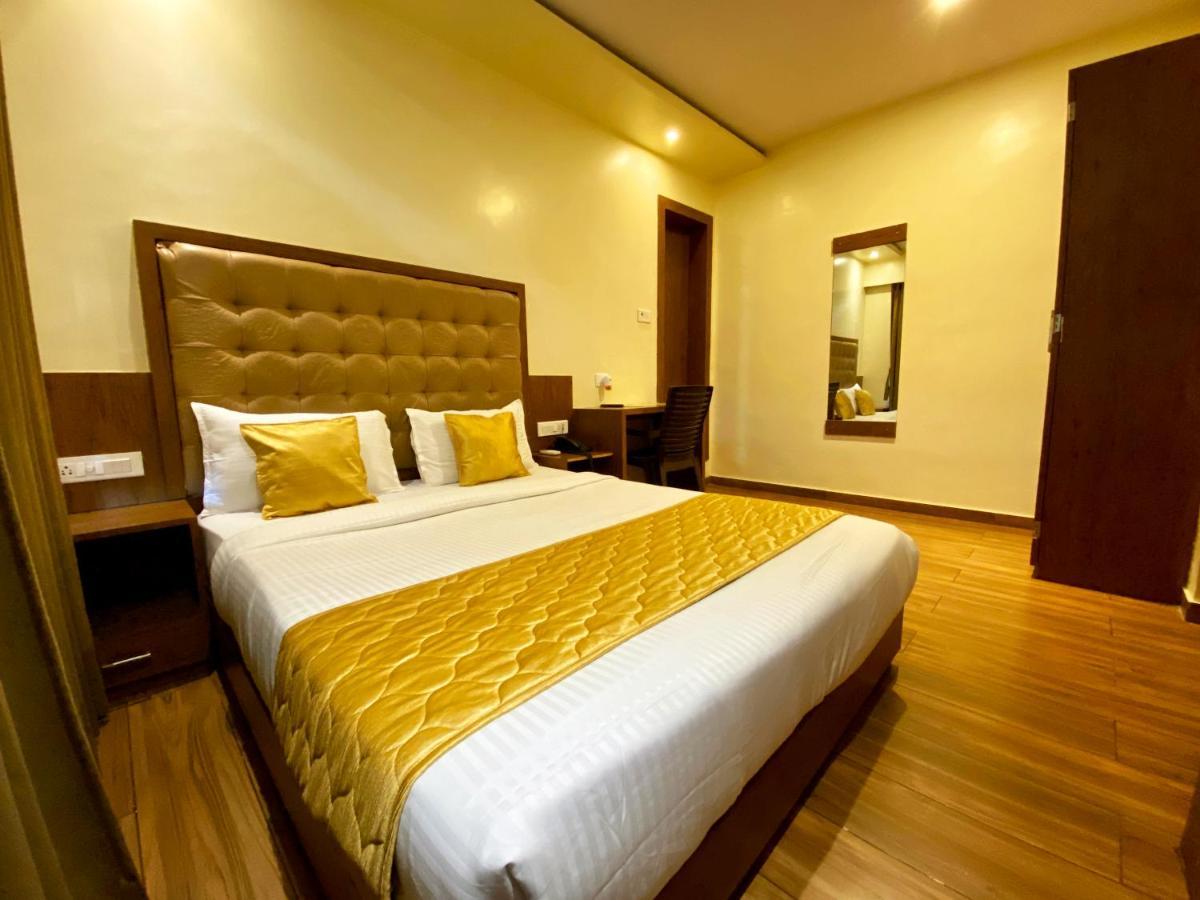 Hotel Pearl'S Bkc Inn- Near Trade Centre, Visa Consulate มุมไบ ภายนอก รูปภาพ