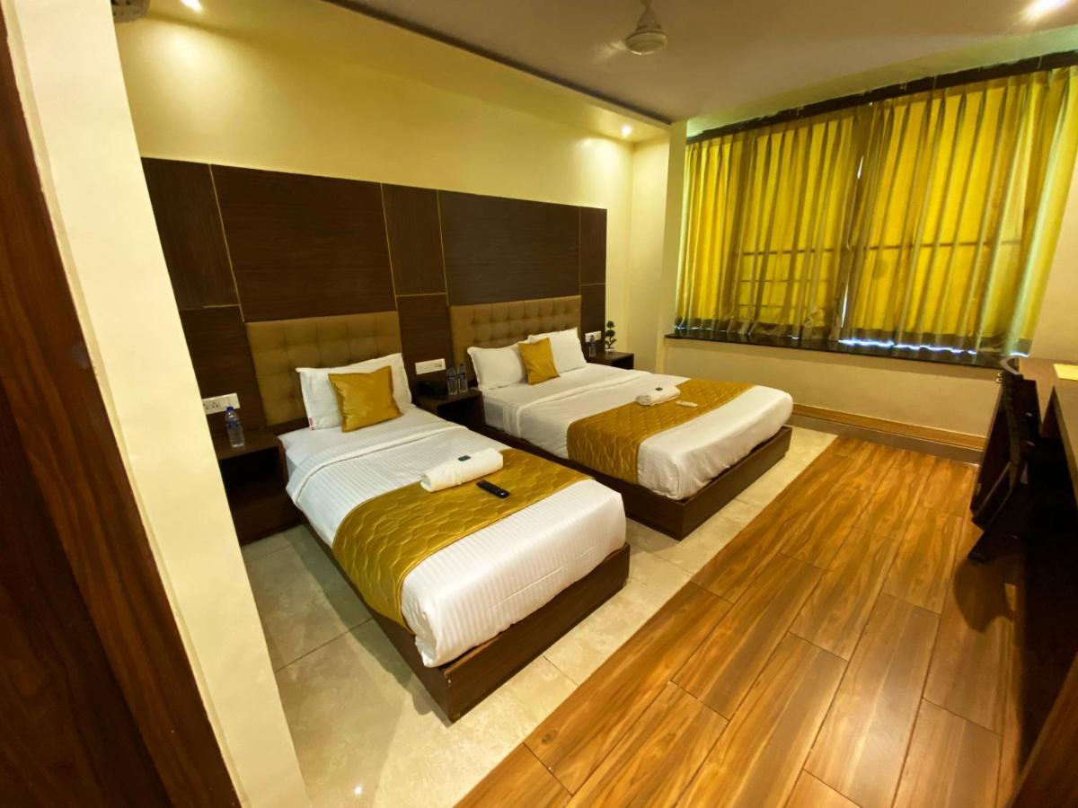 Hotel Pearl'S Bkc Inn- Near Trade Centre, Visa Consulate มุมไบ ภายนอก รูปภาพ