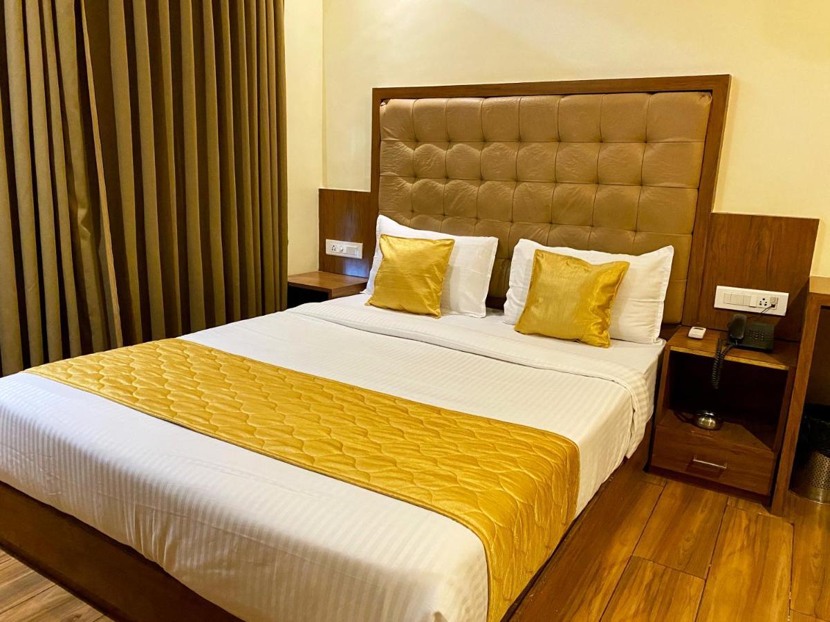 Hotel Pearl'S Bkc Inn- Near Trade Centre, Visa Consulate มุมไบ ภายนอก รูปภาพ