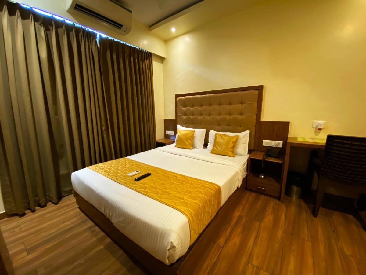 Hotel Pearl'S Bkc Inn- Near Trade Centre, Visa Consulate มุมไบ ภายนอก รูปภาพ